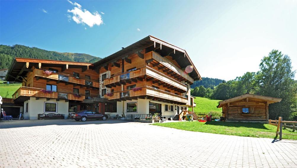 Hotel In Out Unterellmau