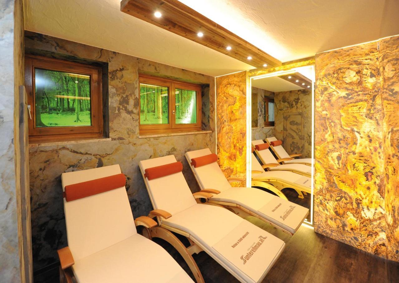Hotel In Out Unterellmau 3*
